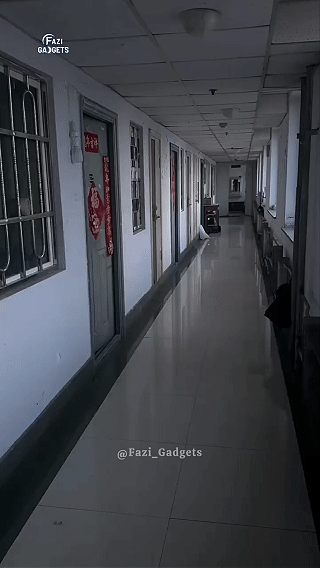 Detalle del portal&aacute;mpara y sus ajustes